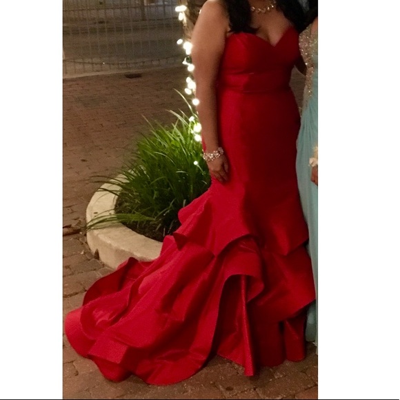 Alyce Paris prom dress - Picture 4 of 7